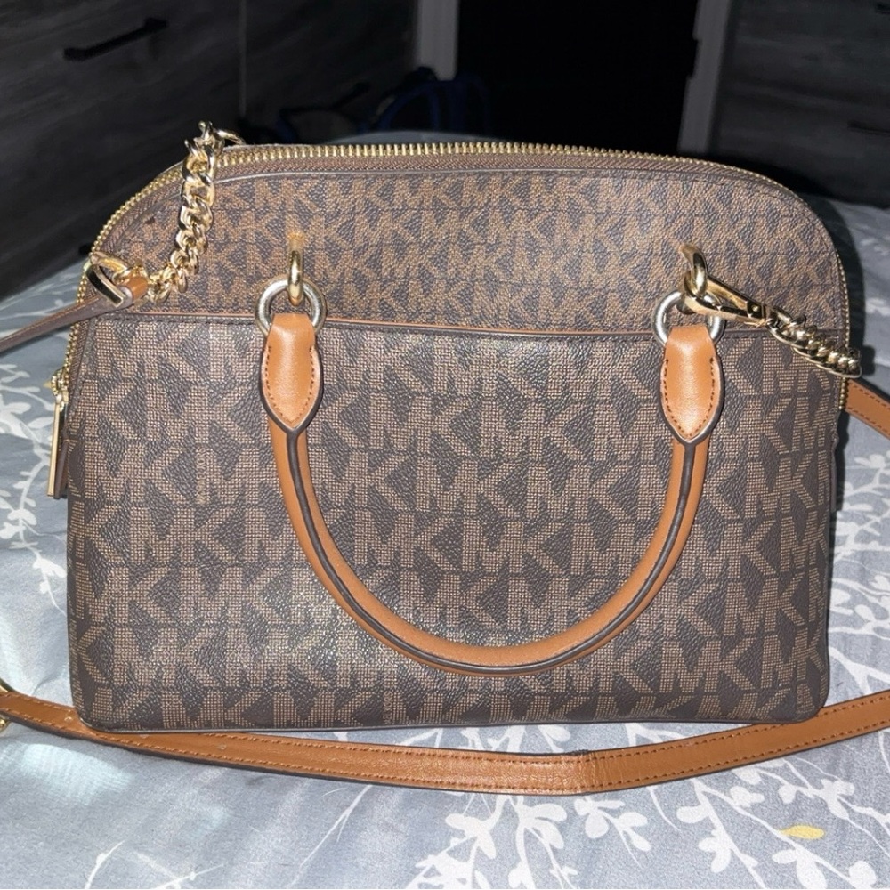 Michael Kors Bag - Picture 2 of 3